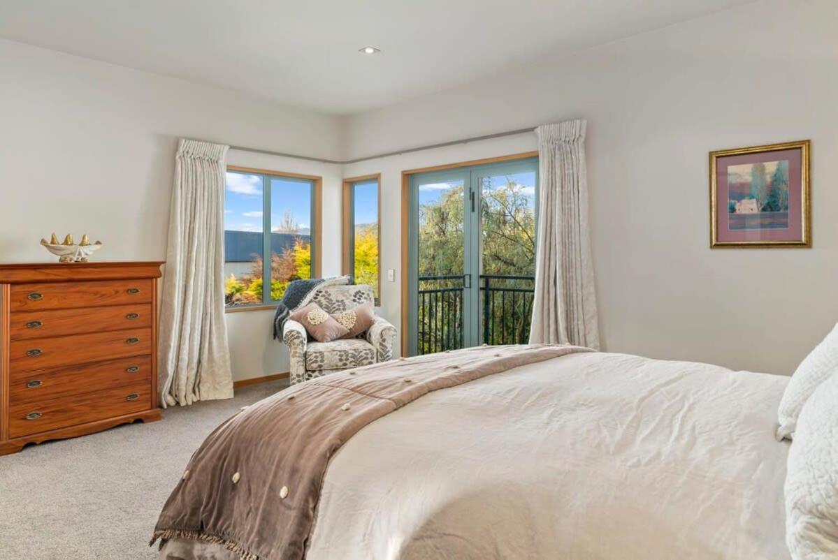 Lake View Villa Wanaka Luaran gambar